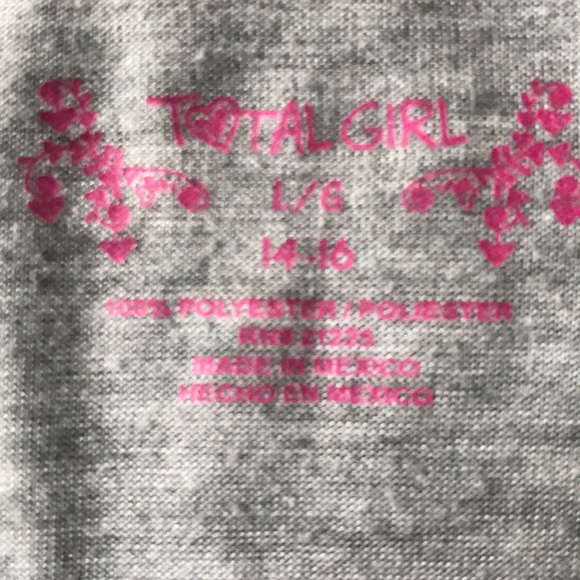 ✌️💜 LOVE PEACE & FRIENDS T-SHIRT 💜✌️ - Picture 4 of 4